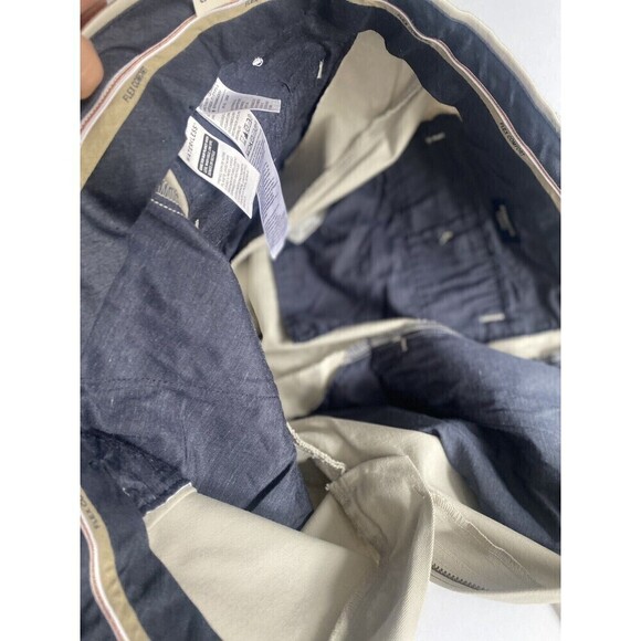 NWT Dockers Men’s Signature Khakis Beige/Stone Sz 34x32 Retail: $62 NEW - Picture 11 of 14